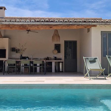 Appartement Dans Un Mas Provencal Renove Saint-Hilaire-dʼOzilhan 외부 사진